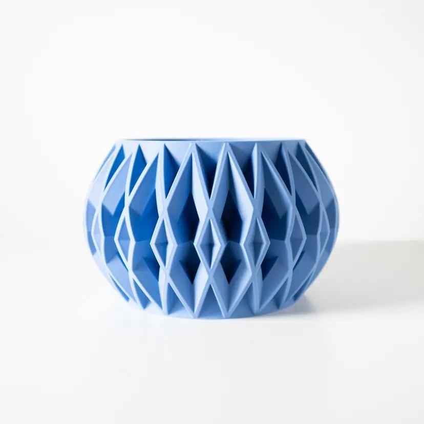 The Orik Planter Pot, Home decor, interior decor, Planter Pot, decorations, flowerpot, tabletop, mantle, housewares, housewarming, bookshelf