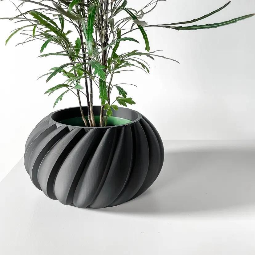 The Oro Planter Pot, Home decor, interior decor, interior design, decorations, flowers, vase, table top, mantle, fireplace, housewarming