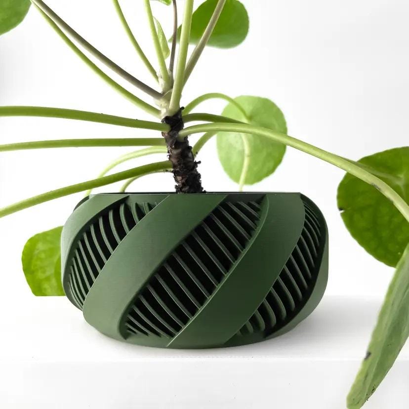 The Brimo Planter Pot, Home decor, interior decor, decorations, flowers, vase, table top, mantle, fireplace, housewarming