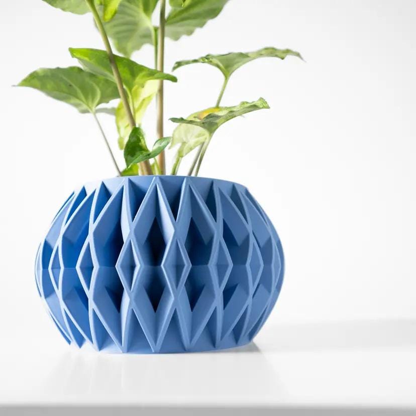 The Orik Planter Pot, Home decor, interior decor, Planter Pot, decorations, flowerpot, tabletop, mantle, housewares, housewarming, bookshelf