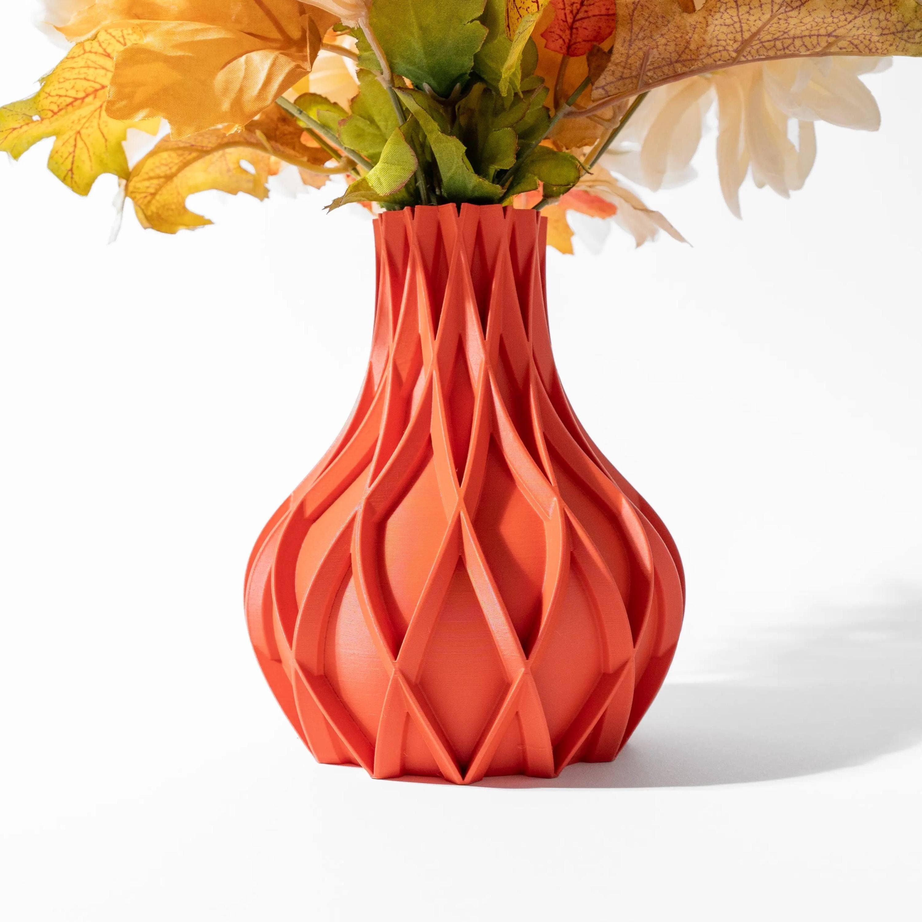 The Avio Vase, Home decor, interior decor, interior design, decorations, flowers, vase, tabletop, mantle, fireplace, housewarming