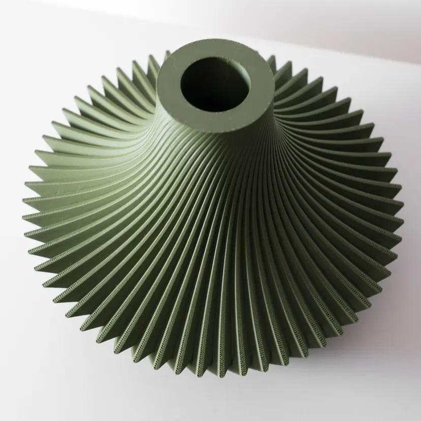 The Kitan Short Vase, Home decor, interior decor, interior design, decorations, flowers, vase, table top, mantle, fireplace, housewarming