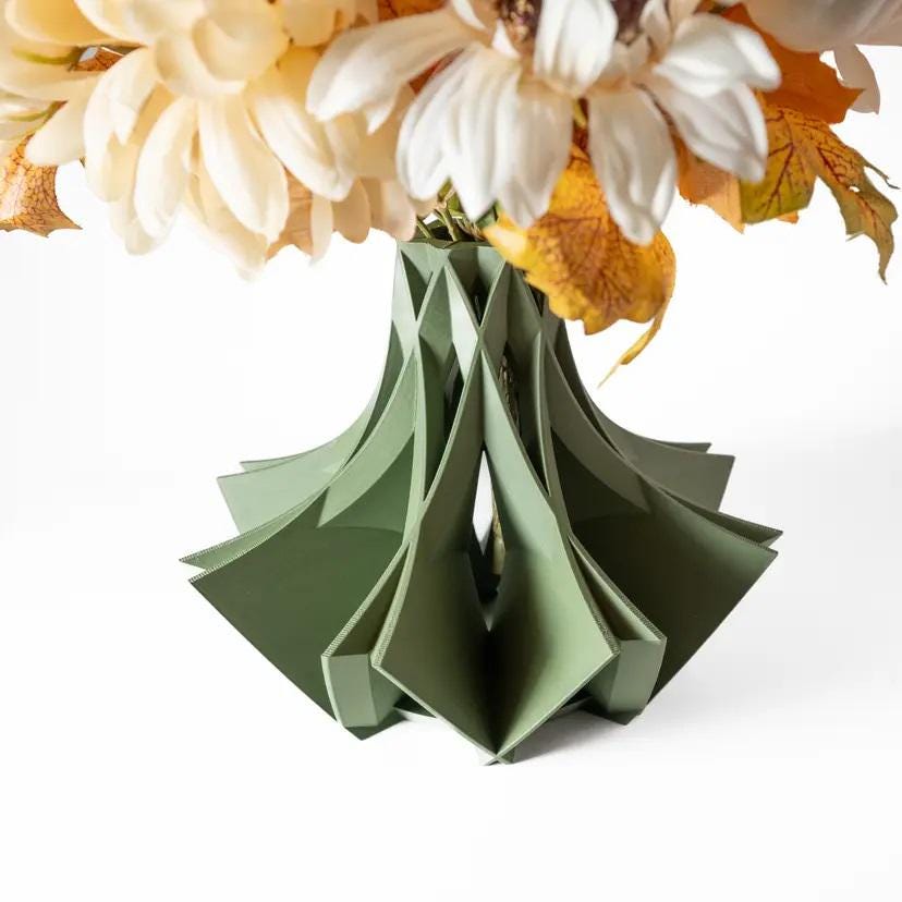 The Ramo Vase, Home decor,  Vases, Dry Flowers, Chic, Housewarming, Tabletop, Flowers, Decoration, Artistic, Modern, Accent, housewares,