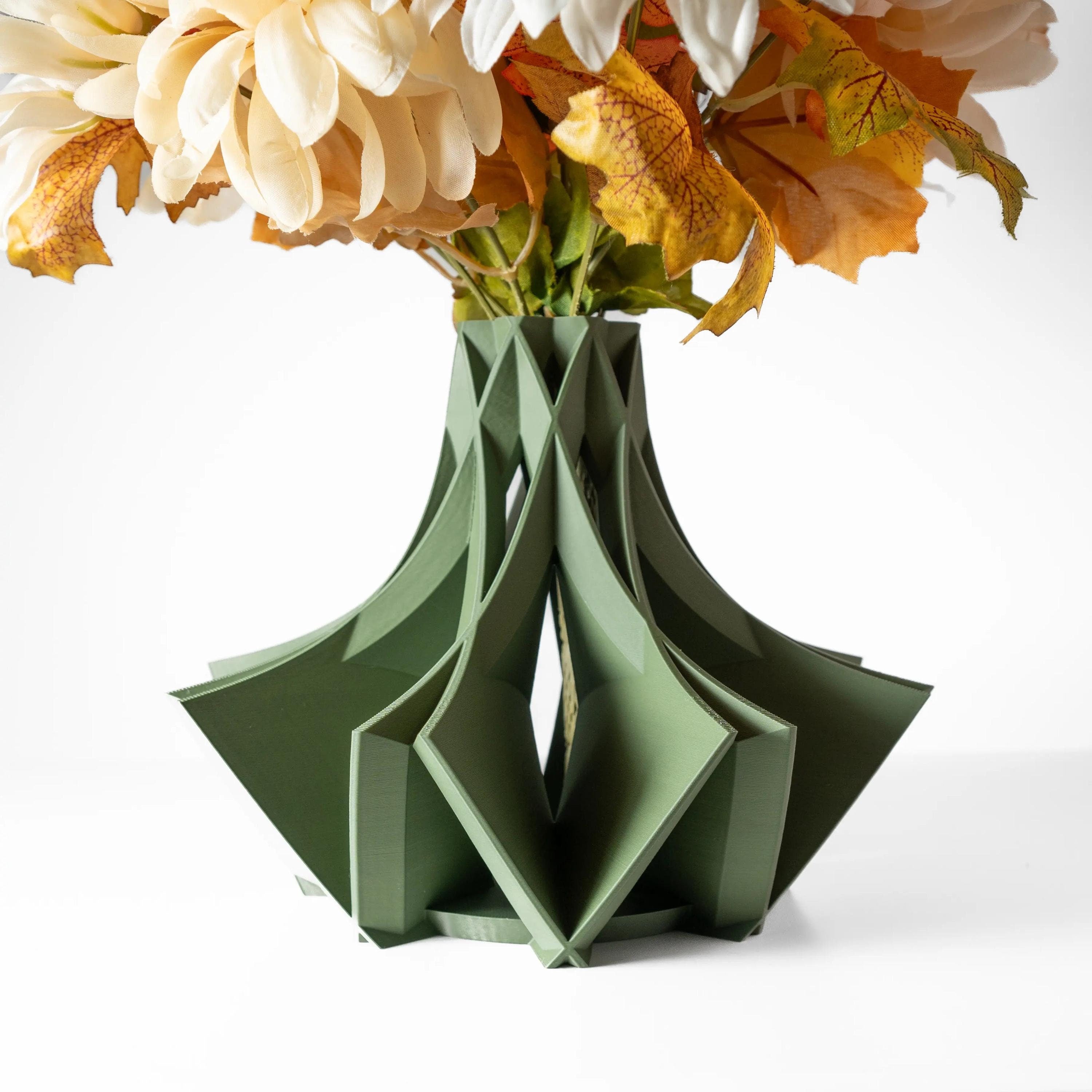 The Ramo Vase, Home decor,  Vases, Dry Flowers, Chic, Housewarming, Tabletop, Flowers, Decoration, Artistic, Modern, Accent, housewares,