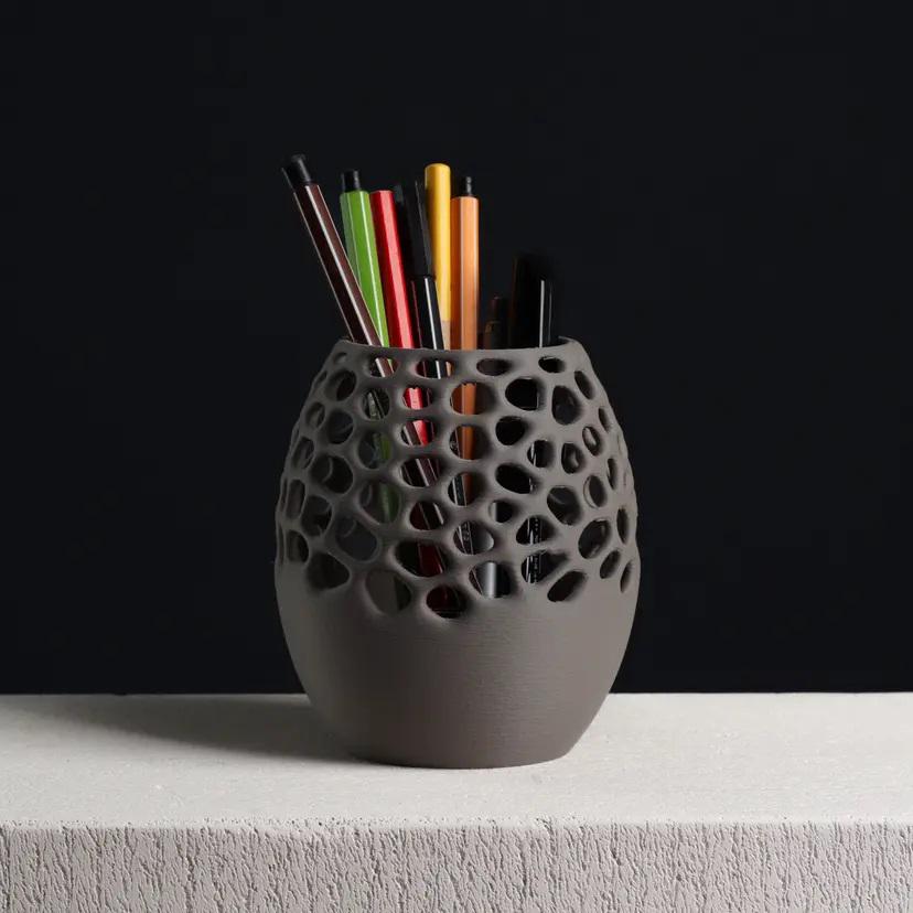 Vorono Pencil Holder, interior design, desktop, office, home office, pen holder, pens, organizer, organization, desktop organization