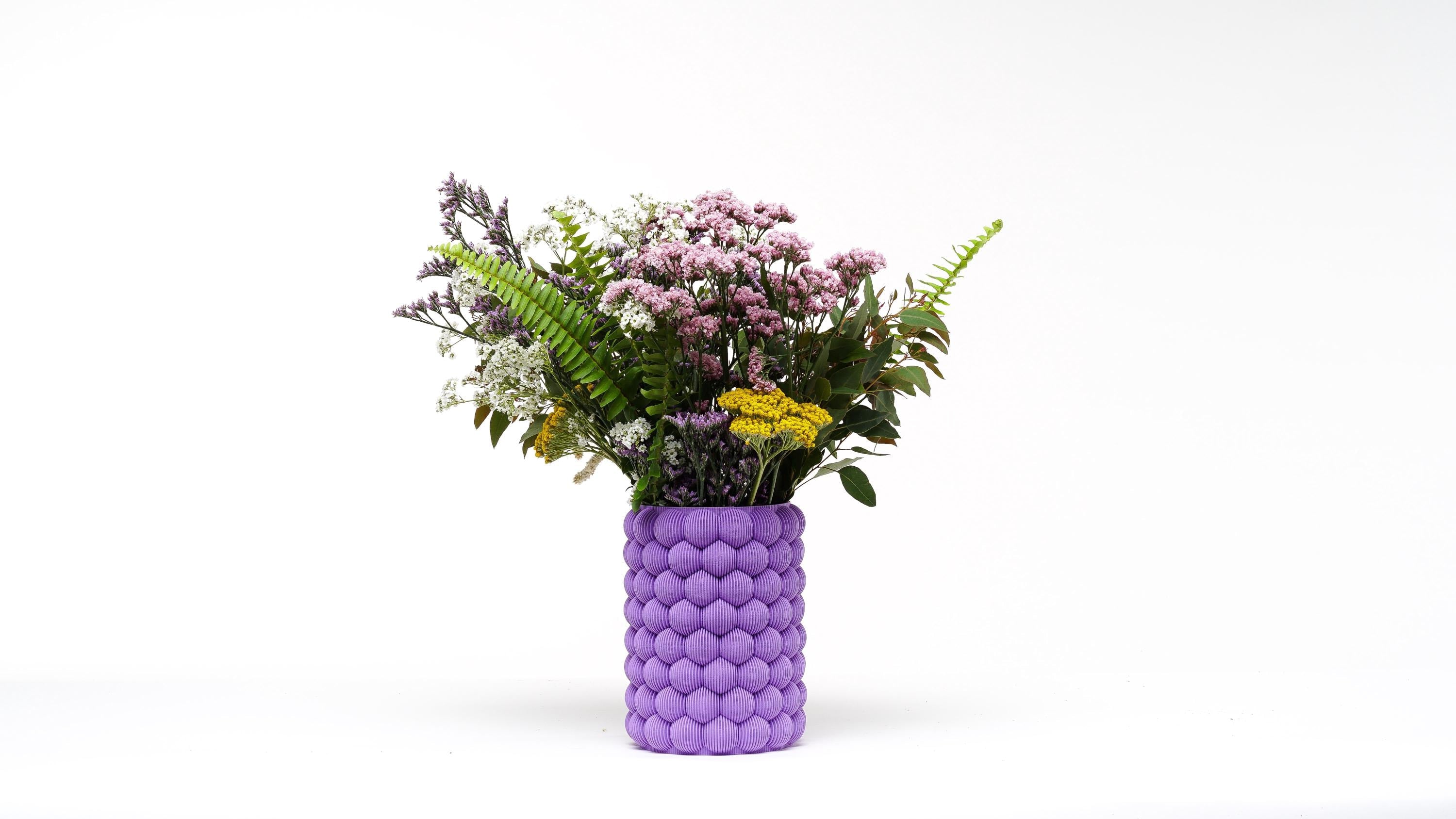 The Blob Vase, Home decor, interior decor, interior design, flowers, vase, tabletop, desktop, mantle, Flowerpot, housewarming, planter pot,
