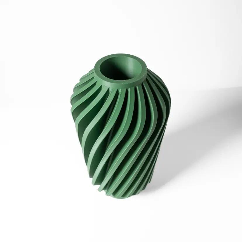 The Travix Vase, Home decor, interior decor, interior design, decorations, flowers, vase, tabletop, mantle, fireplace, housewarming