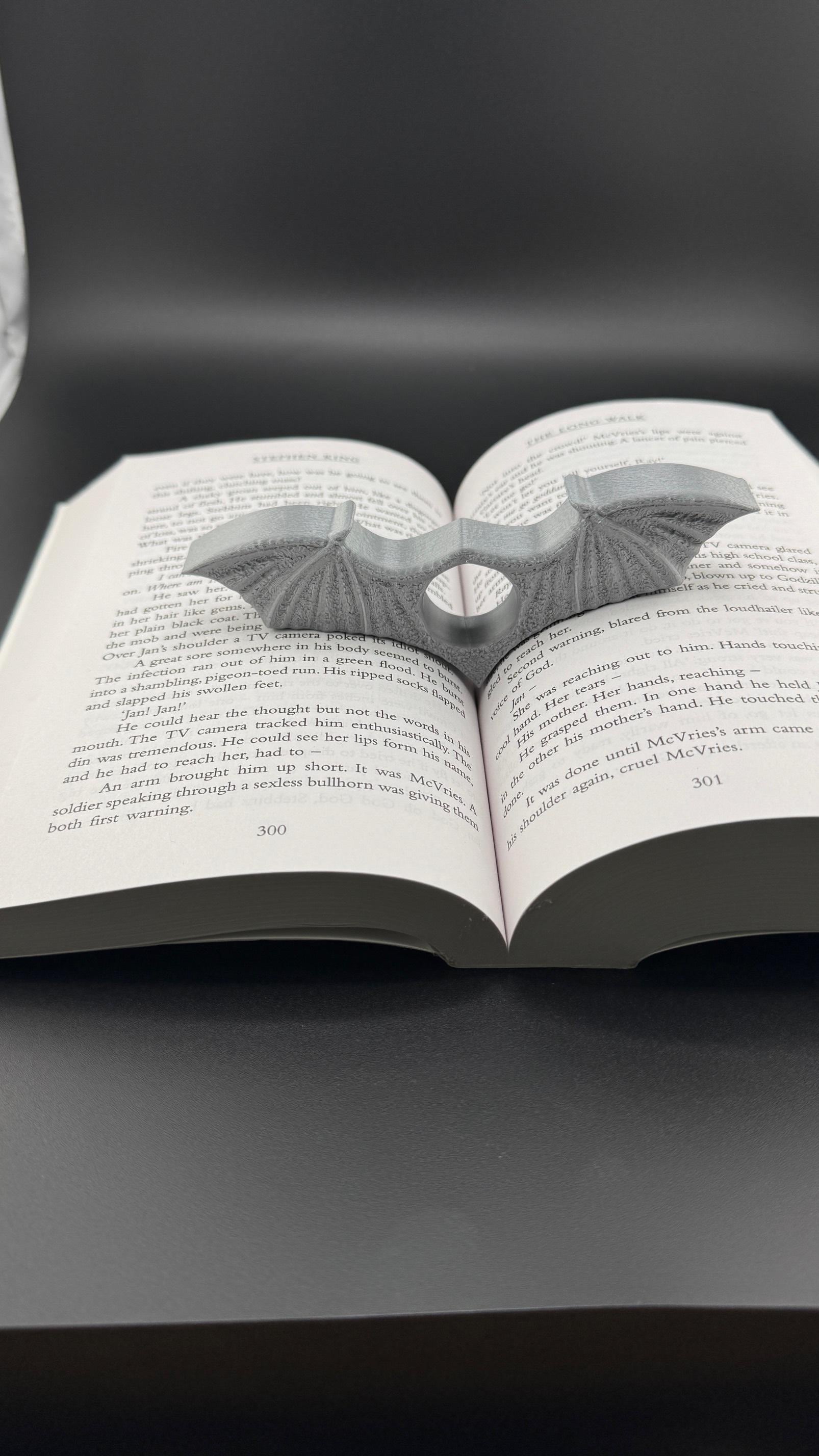 Wings of Valor Page Holder, Dragon Lovers, Book Lovers, Gift Ideas, CraftyKid3D
